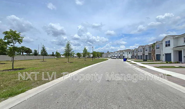 8369 Everly Preserve Dr — Photo 22