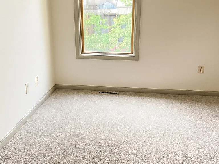 2 Park St #2 — Photo 5
