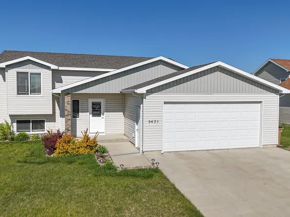 3421 8th St NE, Minot, ND 58703