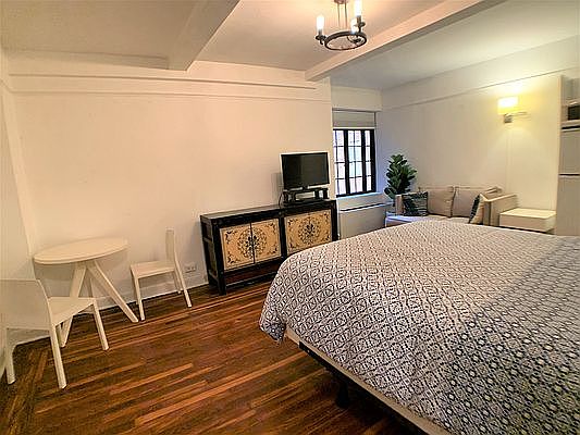 1st image of 5 Tudor City Pl APT 609