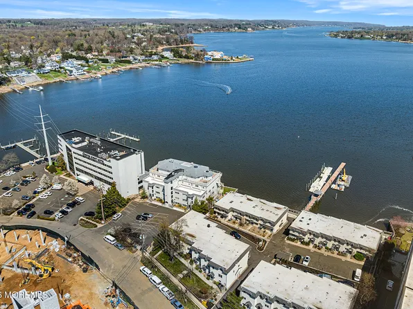 138 Bodman Place #11, Red Bank, NJ 07701