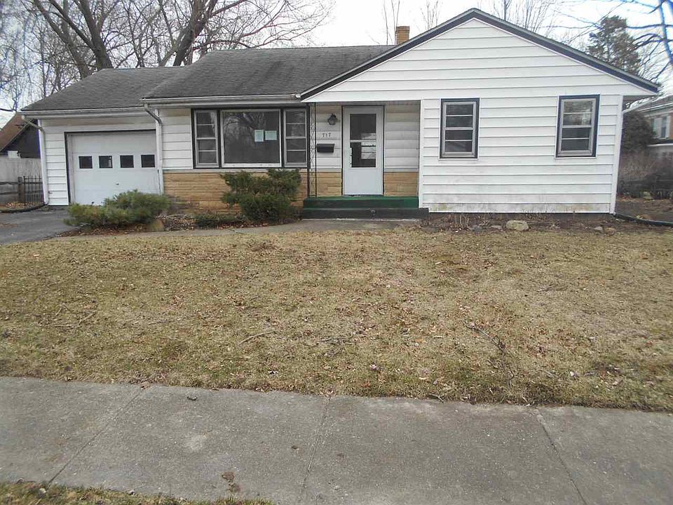 717 E Hurlbut Ave, Belvidere, IL 61008 | Zillow