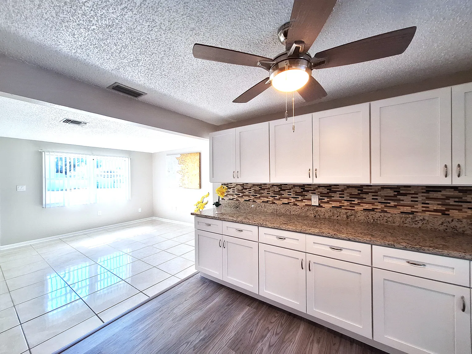 3 bed, 1597 sqft, $2,600 — Photo 3
