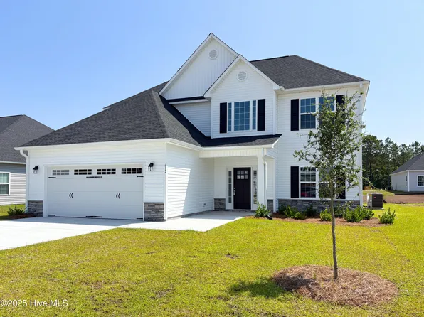612 Carmel Drive, Sneads Ferry, NC 28460