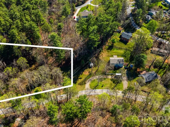 9999 Riverview Church Rd, Asheville, NC 28806
