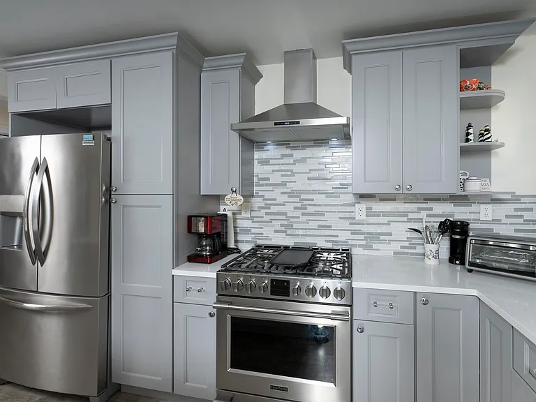 220 N 35th Ave #WINTER RENTAL — Photo 3