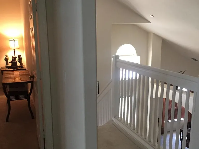 1054 Jardin Dr — Photo 25