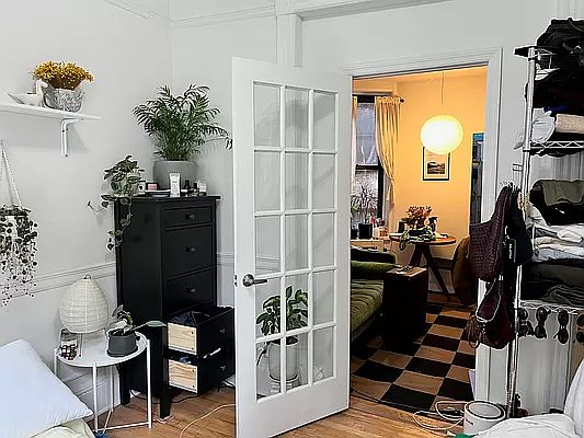 2nd image of 120 Mac Dougal St #14