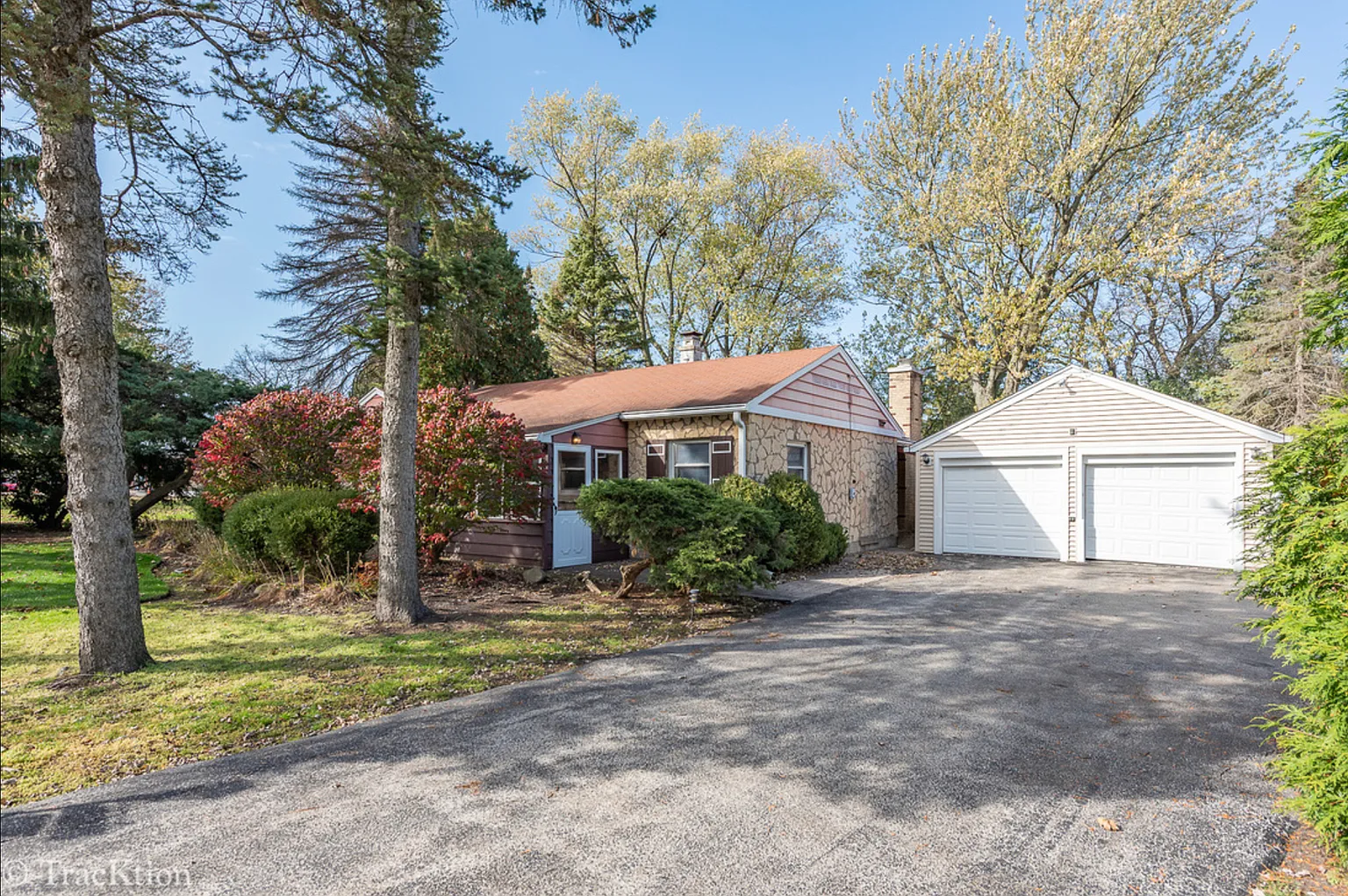 1606 W Plainfield Rd photo 1
