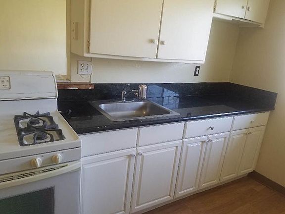 5th image of 219 W Guinida Ln APT C
