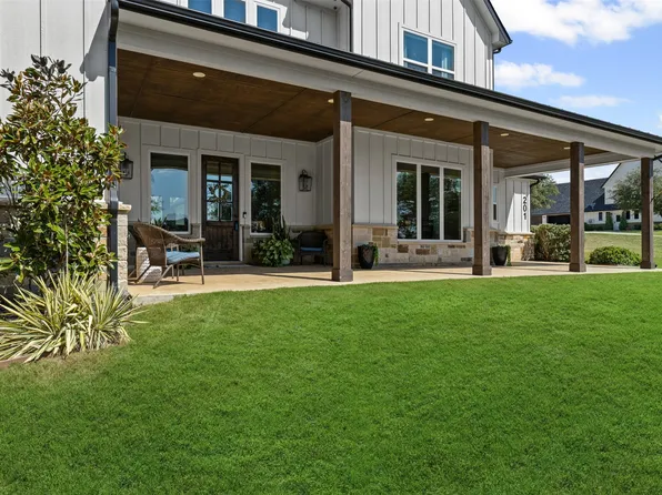 201 Flat Rock Ln, Weatherford, TX 76088