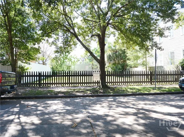 217 E Park Avenue, Savannah, GA 31401