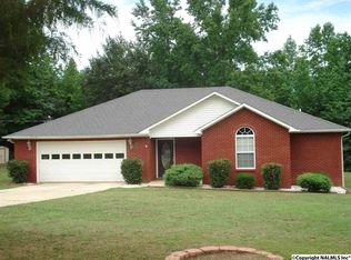106 Courtney Dr, Eva, AL 35621