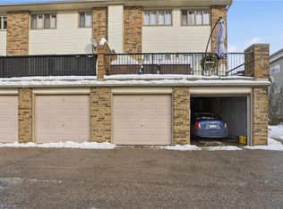 21 Wren Ct #9, Tillsonburg, ON N4G 5K2