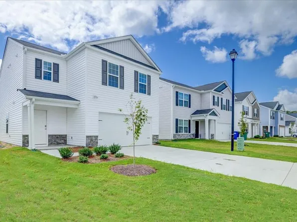 3009 Egert Dr, Haw River, NC 27258