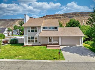 548 Crawford Ln, Palisade, CO 81526