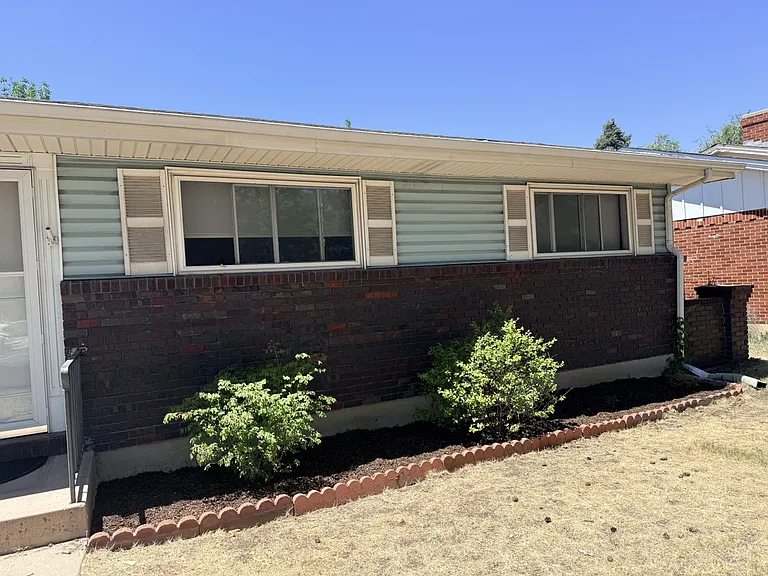 2338 N Circle Dr — Photo 30
