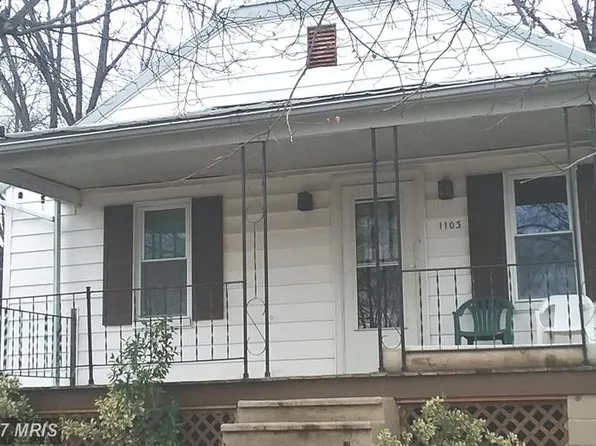 1103 Grazier St, Martinsburg, WV 25404
