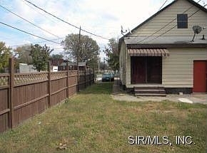 2nd image of 1651 Olive St