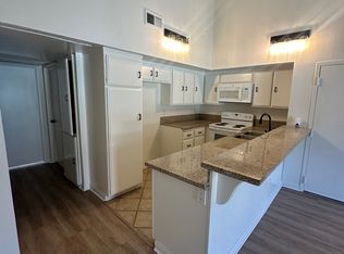 1247 N June St, Los Angeles, CA 90038
