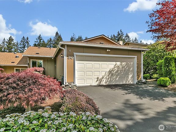 3rd image of 7117 40th St W #30