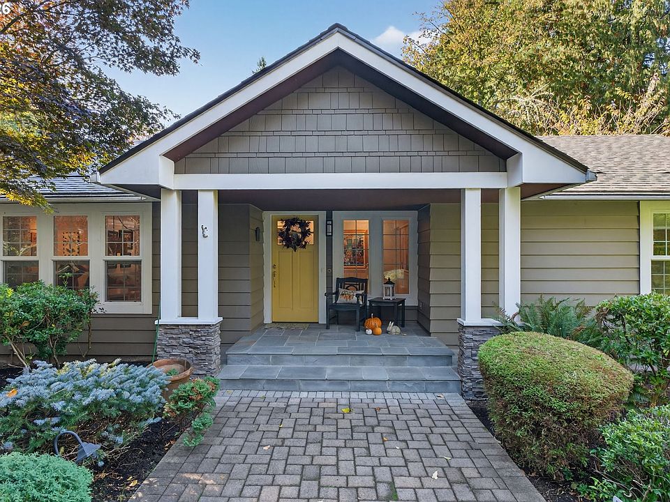 1st image of 18665 Trillium Dr