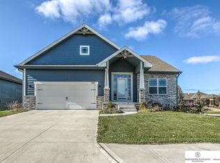 100 Eagle View Dr, Ashland, NE 68003