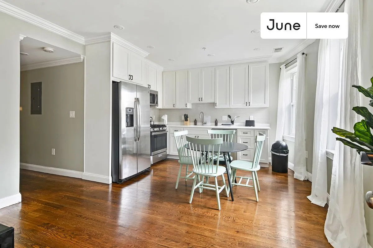 4 bed, 1.5 bath, 1107 sqft, $4,750 — Photo 4