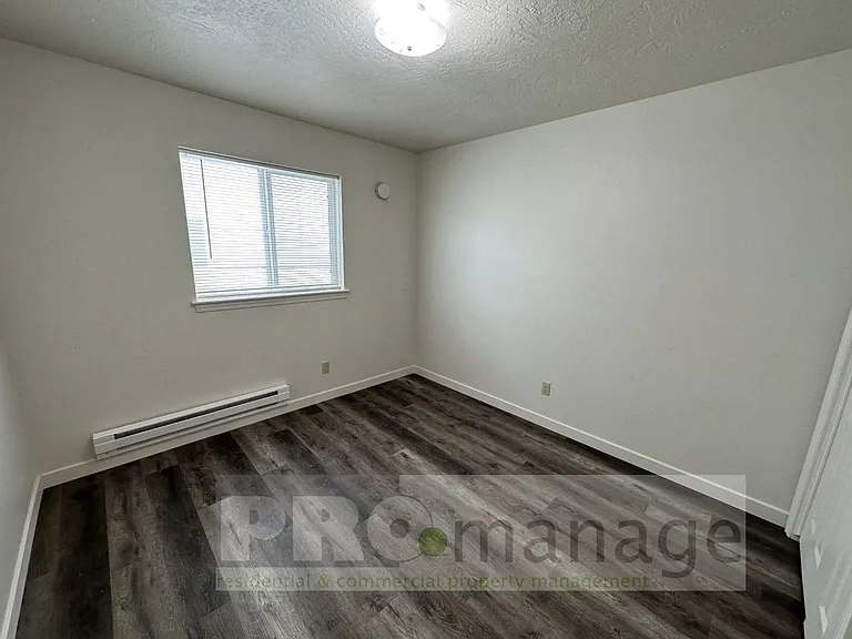 2161 - 2167 Meppen Dr. — Photo 20