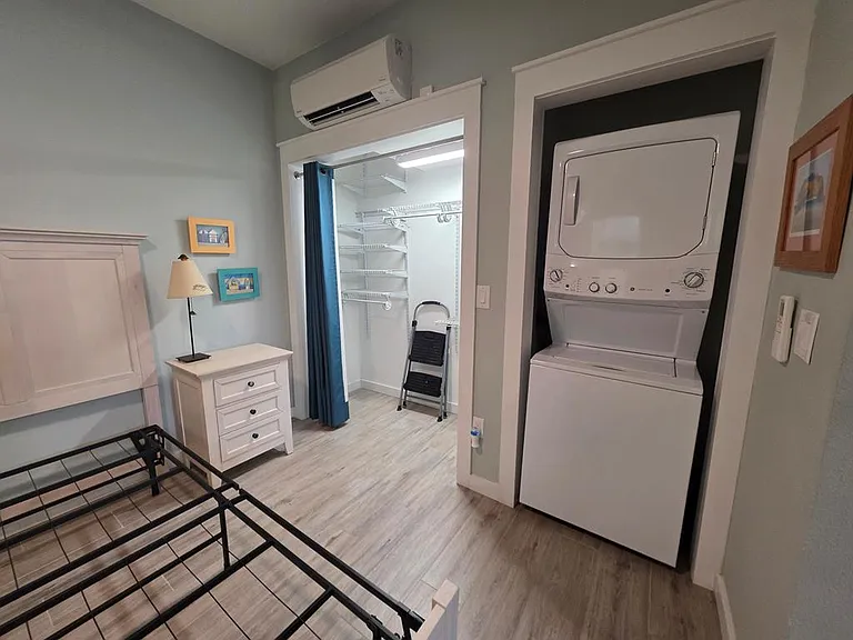 1123 E Cedar St #A — Photo 10