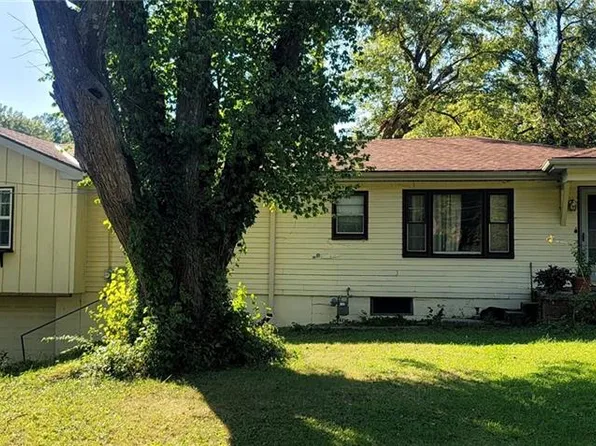 2740 N 59th St, Kansas City, KS 66104