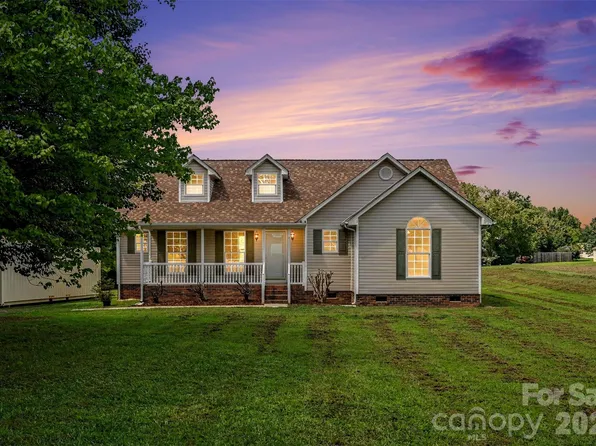 3228 Karen Ln, Monroe, NC 28110