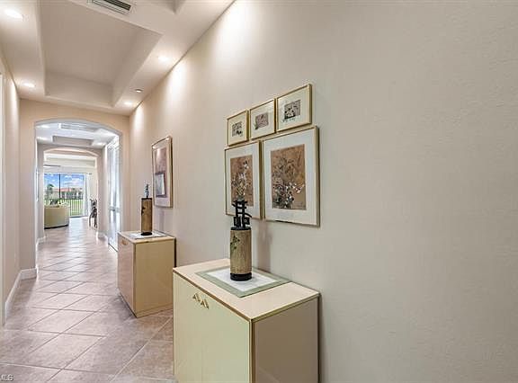 3rd image of 546 Avellino Isles Cir APT 11202