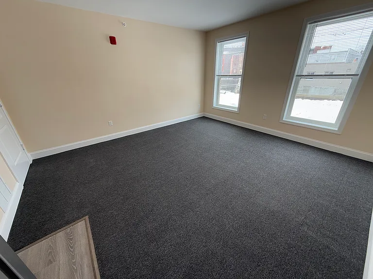 115 Main St #7 — Photo 9