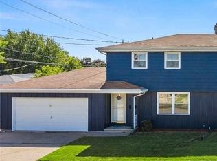 2415 N Bay St, Appleton, WI 54911