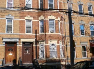 169 Chestnut St, Brooklyn, NY 11208