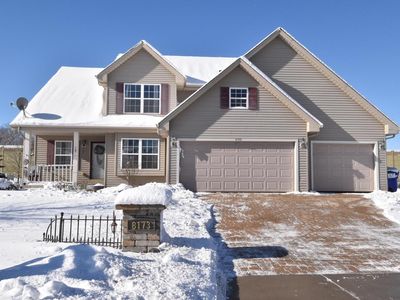 8173 South Wynona DRIVE, Oak Creek, WI, 53154