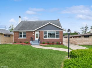 1001 Oakton St, Park Ridge, IL 60068