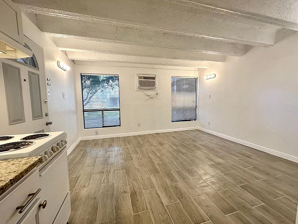 1st image of 5916 Lago Vista Way #11H