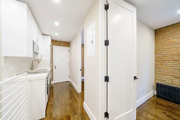 Rented by Douglas Elliman | media 5