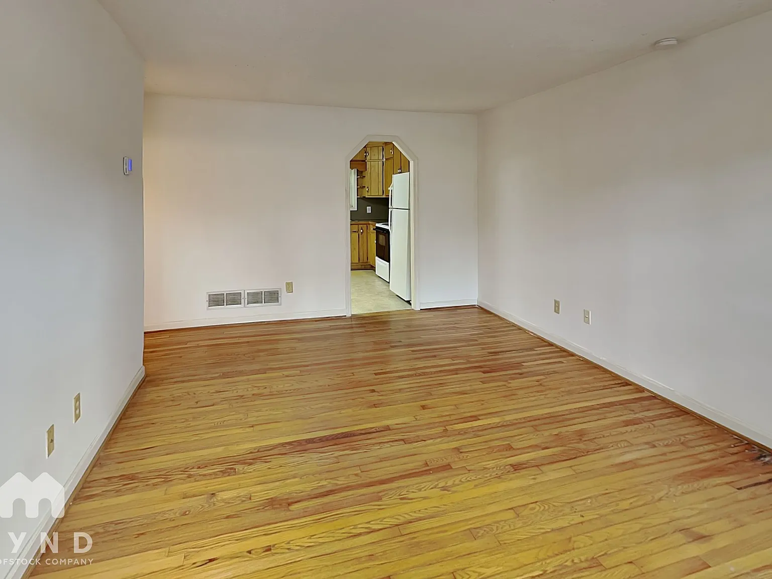2 bed, 1.0 bath, 926 sqft, $1,495 — Photo 4