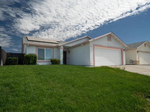 2136 W Pincay St, Merced, CA 95348