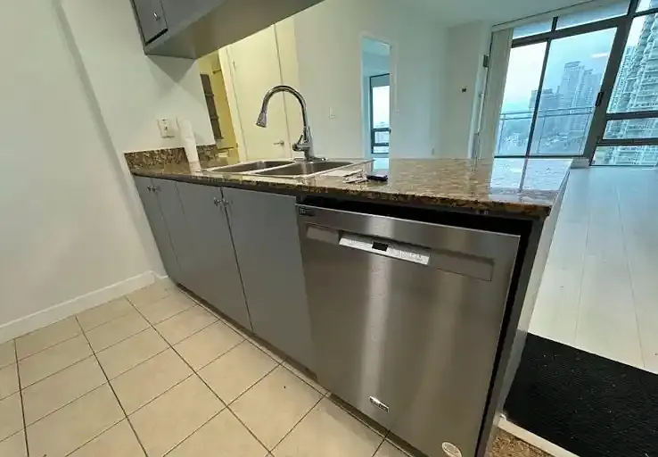 1 bed, 1.0 bath, 702 sqft, $2,750 — Photo 4
