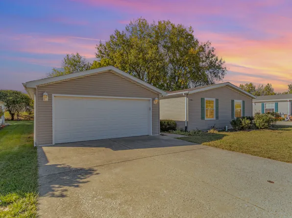 22426 S Remington Dr, Channahon, IL 60410