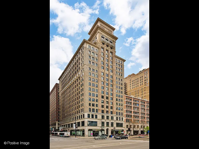 6 N Michigan Ave #80-J — Photo 26