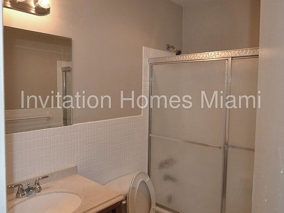4th image of 11610 Canal Dr