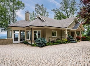29 Elk Ridge Dr, Asheville, NC 28804