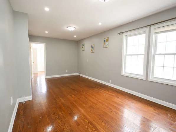 104-16 Rosita Place image 10 of 15