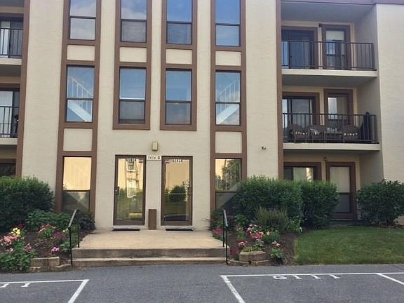 5th image of 1414 Bradley Dr #G-313