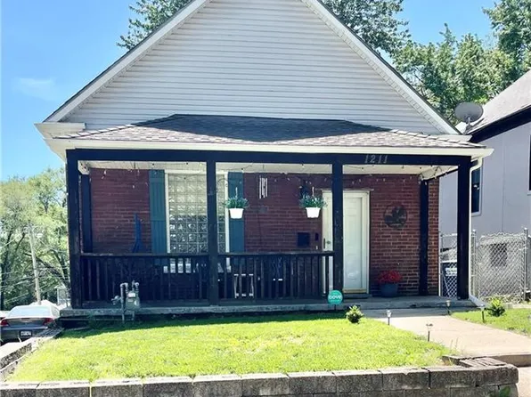 1211 Sumner Ave, Kansas City, KS 66102